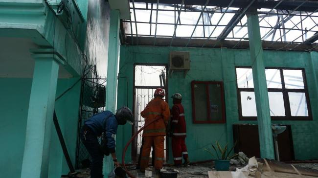 Kebakaran Gedung SMA 3 Tanjungpinang, 40 Unit Komputer Ludes