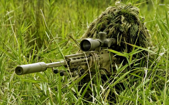 Liput Acara Jokowi, Wartawan Nyaris Injak Sniper di Rerumputan