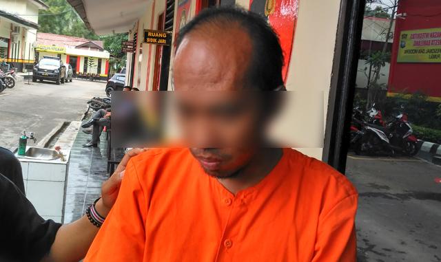 Begini Cara Muncikari "Jual" Gigolo Pakistan di Batam