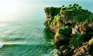 Jatuh dari Tebing di Bali, Pelajar Jakarta Tewas