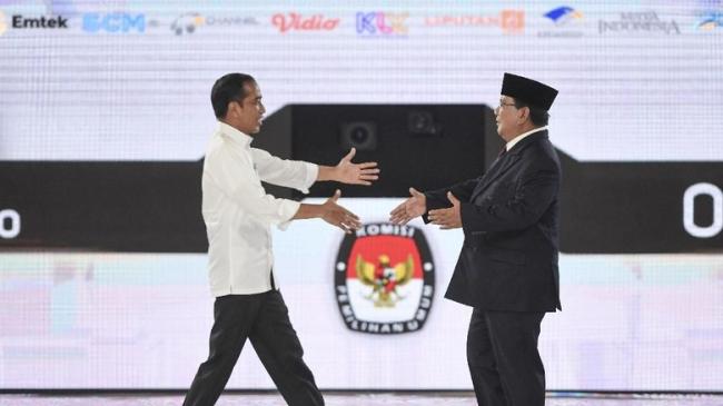 Situng KPU 73%: Jokowi-Amin 56,23% Prabowo-Sandi 43,77%