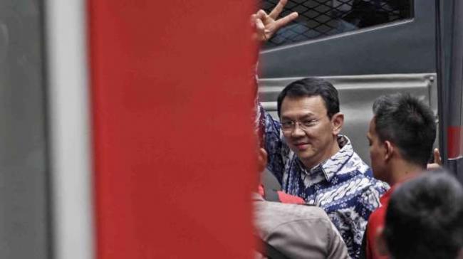 Ahok Kirim Pesan ke Putri Gus Dur, Apa Isinya?