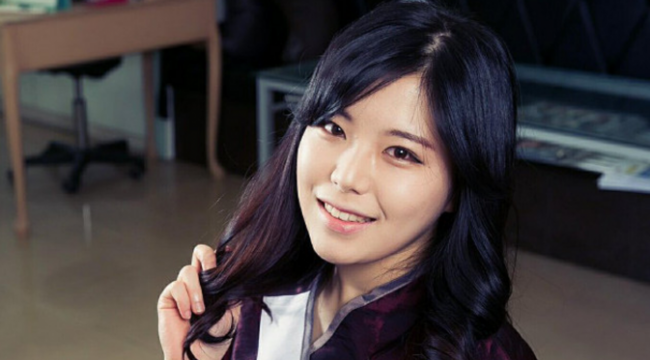 Artis Cantik Korea Ini Bunuh Diri dalam Kecelakaan Mobil