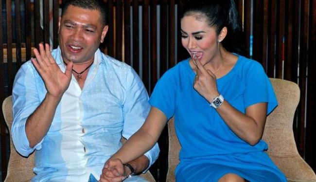 Wow, Ini Gaya Bercinta Favorit Krisdayanti dan Raul Lemos