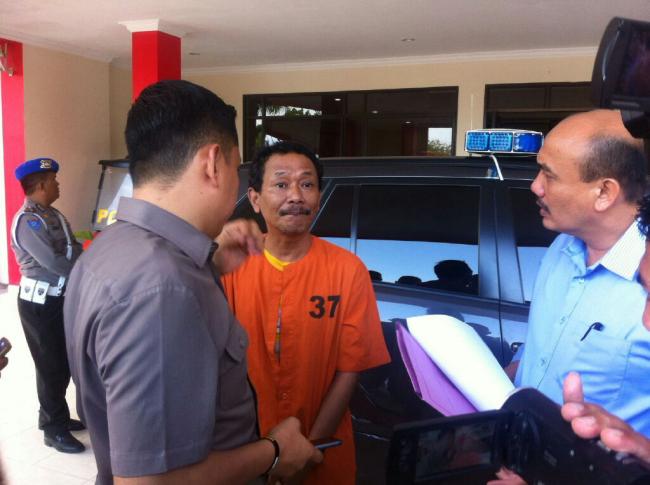 Pegawai Imigrasi Batam Ngaku Terima Suap Rp50 Juta dari WN Singapura