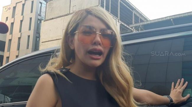 Nikita Mirzani Tantang Tes DNA, Buat Buktikan Cucu Nabi