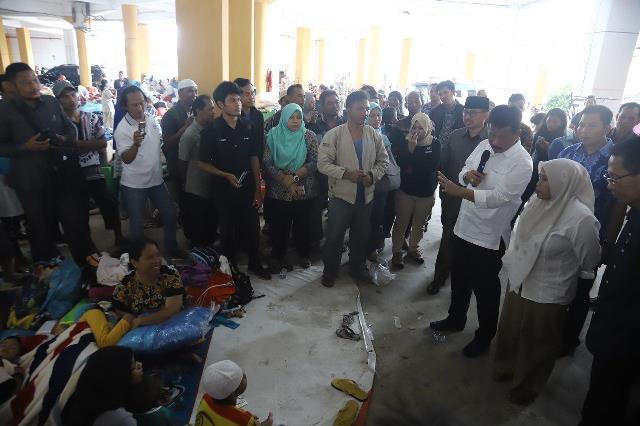 Para Korban Kebakaran akan Dipindahkan ke Gudang Kosong Hotel Sidney