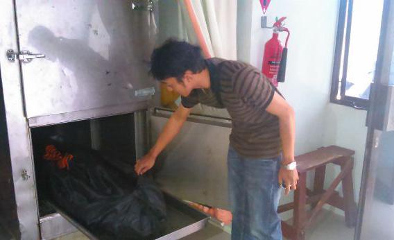 Ini Hasil Visum Warga Tiongkok Jatuh di RS Awal Bros Batam