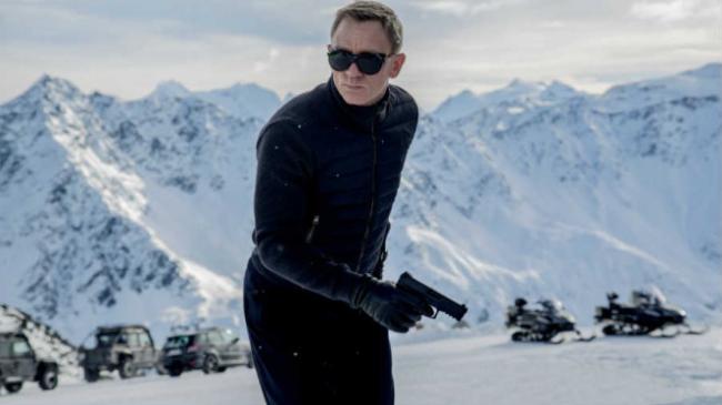 Cari Sutradara Baru, Penayangan Film James Bond Terancam Diundur