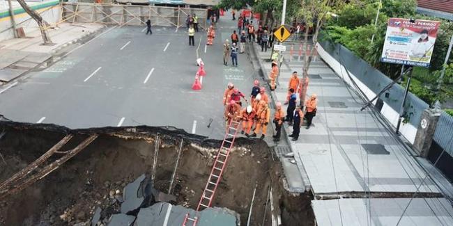 Jalan Gubeng Ambles, Polisi Pastikan Tak Ada Korban Jiwa