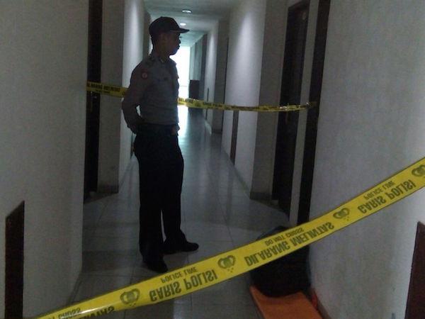 Polisi Temukan 2 Parang di Kamar, WN Singapura Diduga Dibunuh?