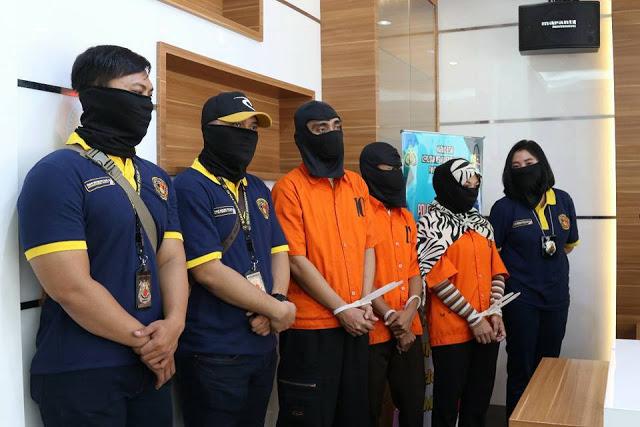 Bareskrim Polri Bongkar Penyebar Isu Provokatif yang Tergabung ke Grup WA The Family MCA