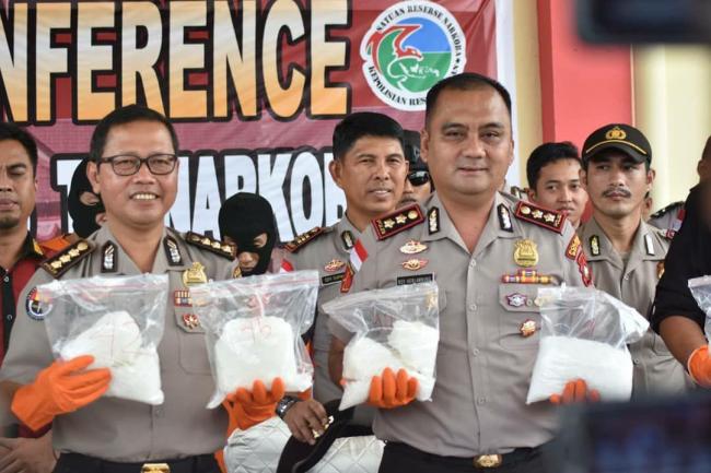 Sepak Terjang AKBP Boy Herlambang: Berantas Narkoba hingga Prestasi Pelayanan