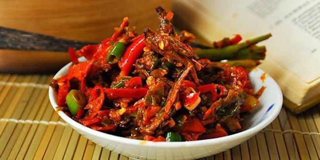 Resep Sambal Terasi Teri Pedas, Praktis dan Nikmat