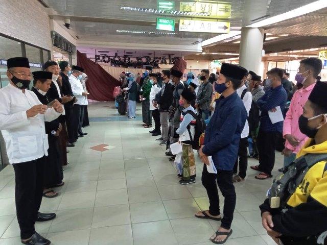 Santri Batam Jalani Rapid Test Sebelum Balik ke Ponpes Lirboyo