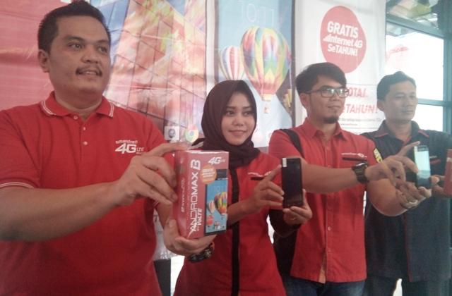 Smartfren Perkenalkan 3 Andromax 4G Terbaru di Batam