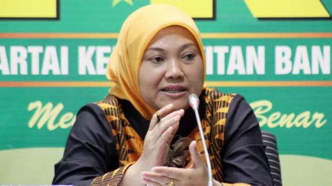 Gerakan Emak-emak VS Gerakan Perempuan, Anda Pilih Mana?