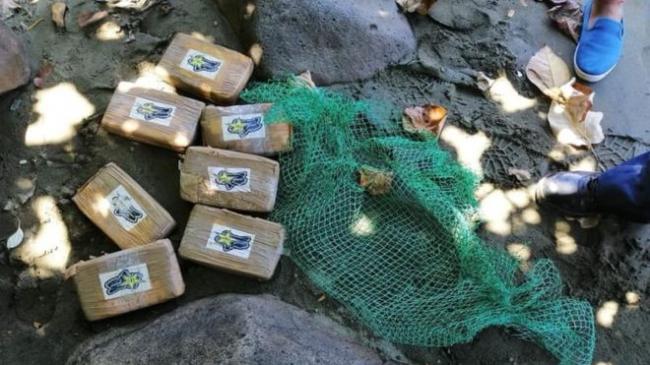 Masih Misteri, Bongkahan Kokain Terdampar di Pantai Filipina