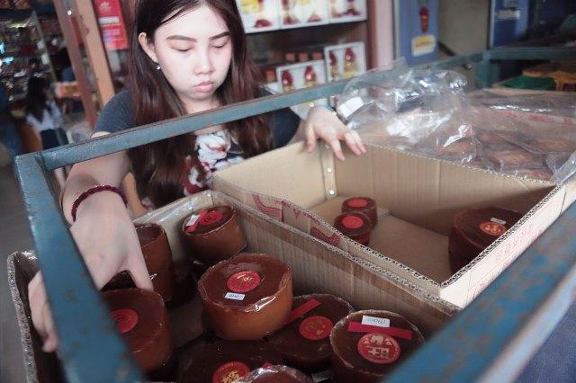 Kue Keranjang Sajian Manis untuk Keharmonisan Keluarga