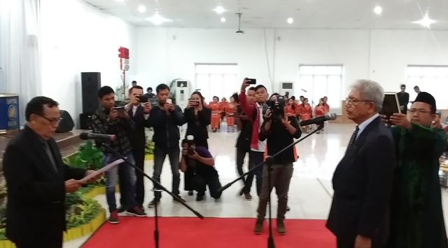 Prof Dr Nasruddin Harahap Jabat Rektor Unrika Periode 2016 - 2020
