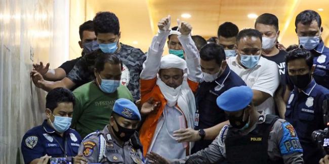 Rizieq Syihab Ditahan, PKS Nilai Pasal yang Dikenakan Kurang Kuat
