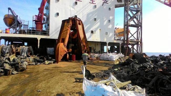 Kapal Tangkapan WFQR IV Lanal Tarempa Kabur ke Perairan Malaysia