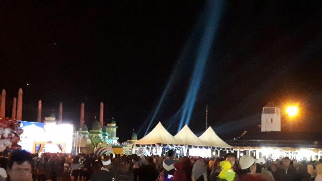 Pembukaan MTQ Karimun, Puluhan Ribu Orang Padati Coastal Area