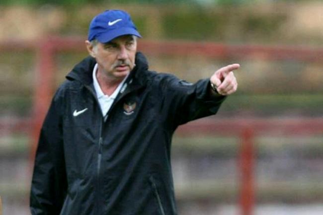 Alfred Riedl Sebut Indonesia dan Vietnam Berpeluang Juarai Piala AFF 2018