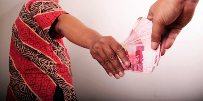 Diduga Korupsi Dana Guru, Dua Pegawai Dispora Rokan Hulu Riau Ditahan