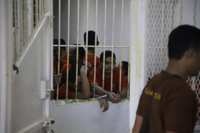 Gigolo Pembunuh Deli Cinta Dituntut 15 Tahun Penjara