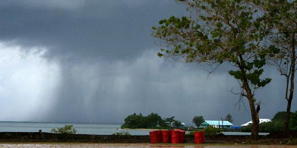 Batam Dilanda Musim Hujan, BMKG: Penerbangan dan Pelayaran Masih Aman