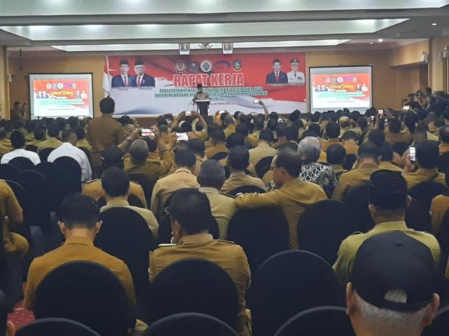 Kepri Dapat Alokasi Dana Desa Rp 273 M, Plt Gubernur Ingatkan Kades Hati-hati