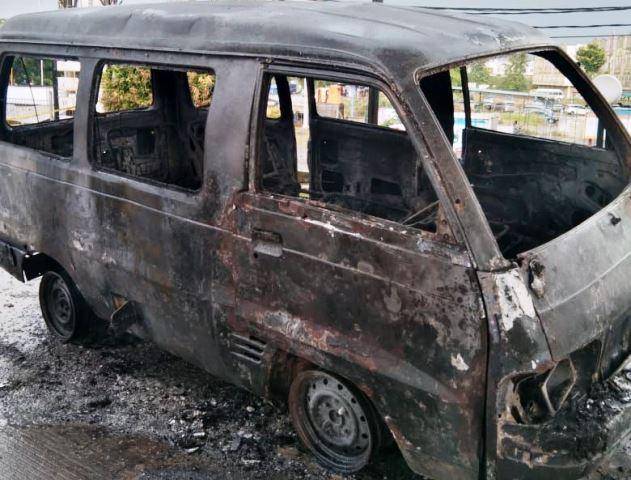 Detik-detik Mengerikan Api Lalap Mobil di SPBU Merapi Subur