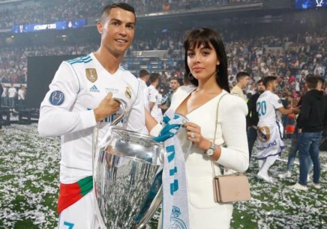 12 WAGs Cantik Paling Hits di Piala Dunia 2018