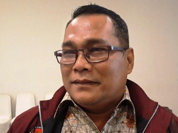 Arison Merasa Terpukul DKPP Berhentikan Seluruh Komisioner KPU Batam