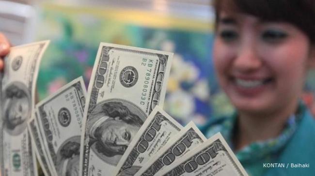 Rupiah Nyaman di Level Rp13.300 per Dolar AS 
