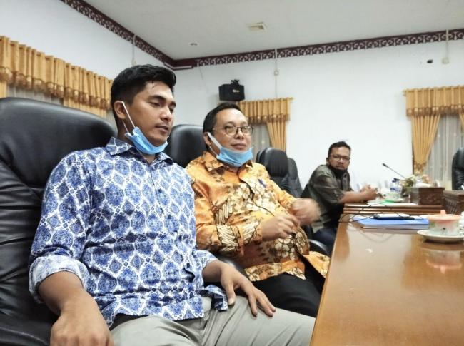 Andes Putra Tiba-tiba Diganti Sebagai Ketua DPRD Natuna, Warga Serasan Kecewa