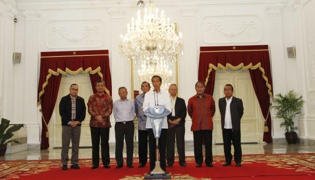 Jokowi Bentuk Tim Independen Cari Solusi Kisruh KPK vs Polri
