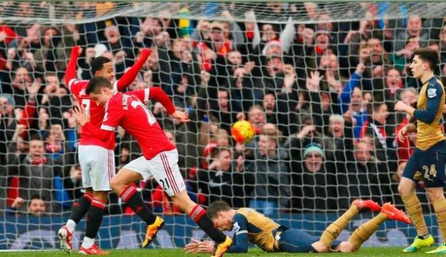 Arsenal Kalah Lagi, Digilas MU di Old Trafford