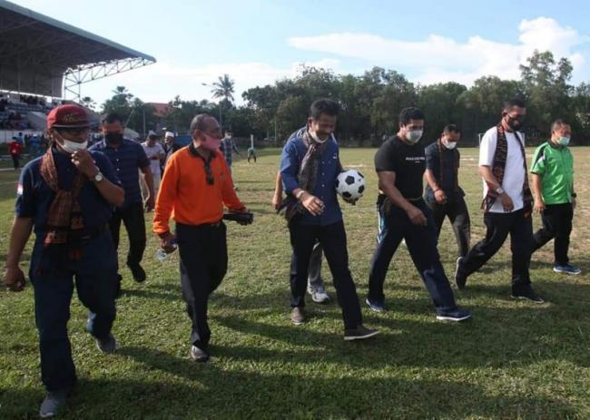Wako Rudi: Hidupkan Lagi Olahraga Sepakbola di Kota Batam