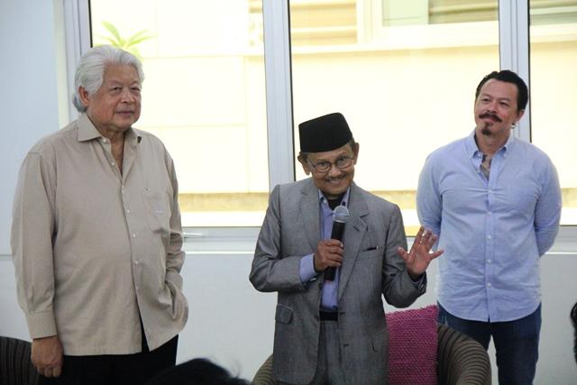 Sosok BJ Habibie di Mata Kris Taenar Wiluan