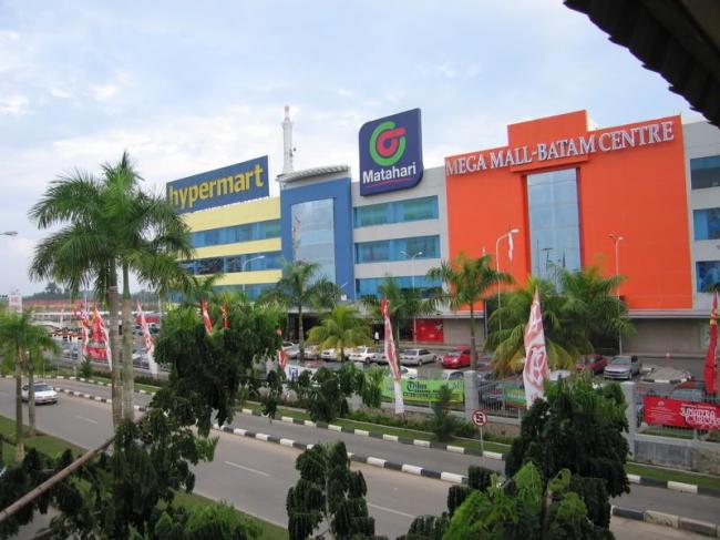 Separuh Tenant Mega Mall Batam Tutup, Buka Puasa di Mall Ditiadakan