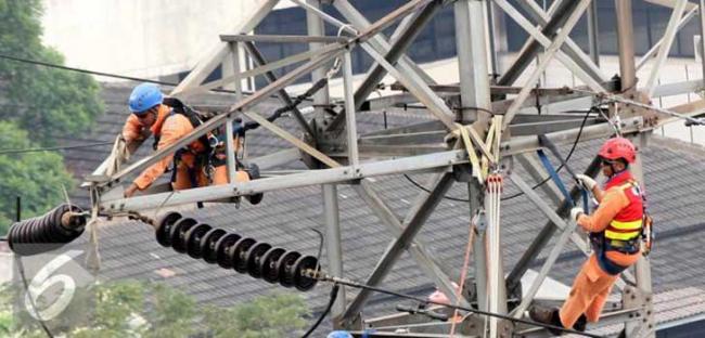 Transmisi 150 KV Batam-Bintan Disambar Petir, Sejumlah Daerah Alami Pemadaman Bergilir