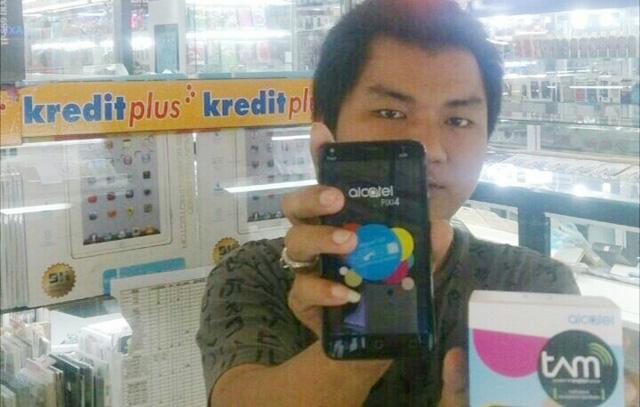 Smartphone Alcatel Pixi 4 Hadir di Batam, Cuma Rp 950 Ribu 