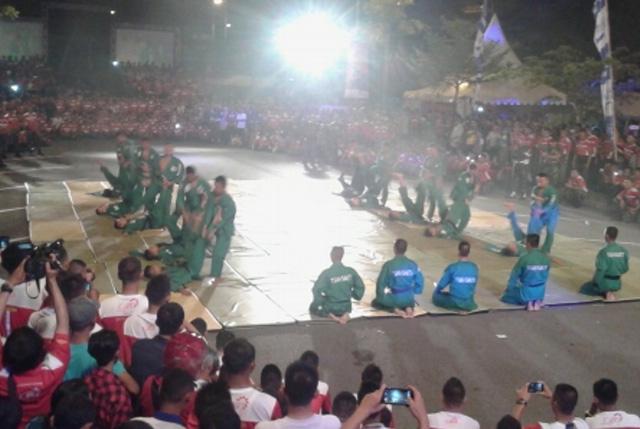Inilah Foto-foto Atraksi Memukau Personel Gabungan di Batam