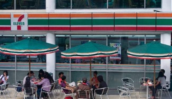 7-Eleven Bangkrut, Bagaimana Kondisi Ritel Lain?