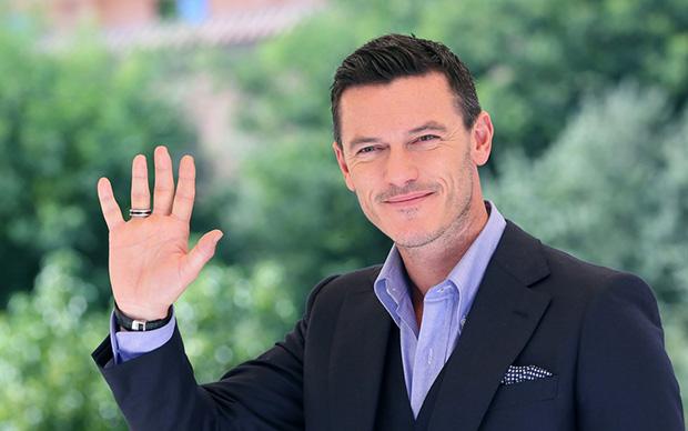 Aktor Ini Punya Semua Kriteria James Bond, Siapakah Dia?  