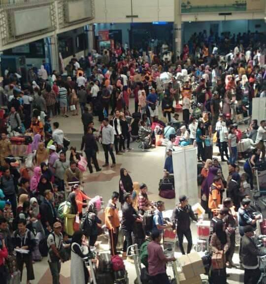 Ribuan Warga Batam Tinggalkan Batam Setiap Hari via Hang Nadim