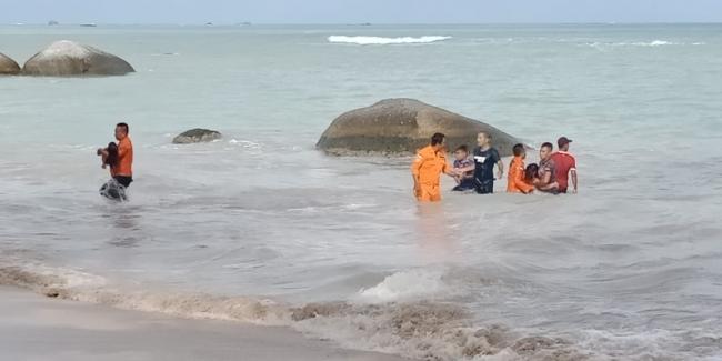 Dua Bocah Perempuan Tenggelam saat Liburan di Pantai Batu Kasah Natuna