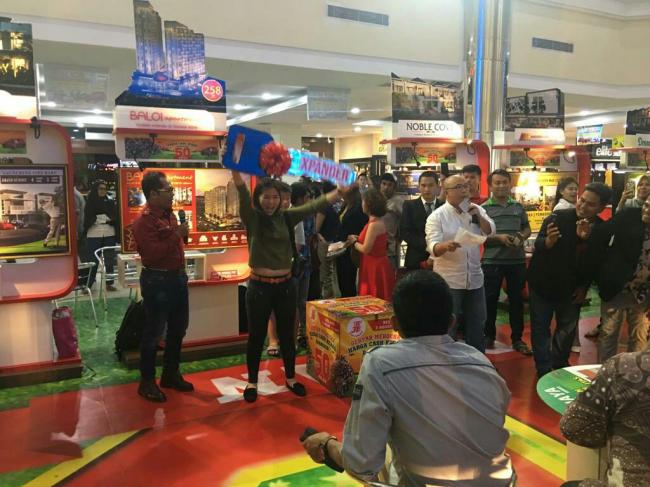 Nina Syopiana Kaget Menangkan Mobil Xpander di Pameran Gebyar Merdeka PKP